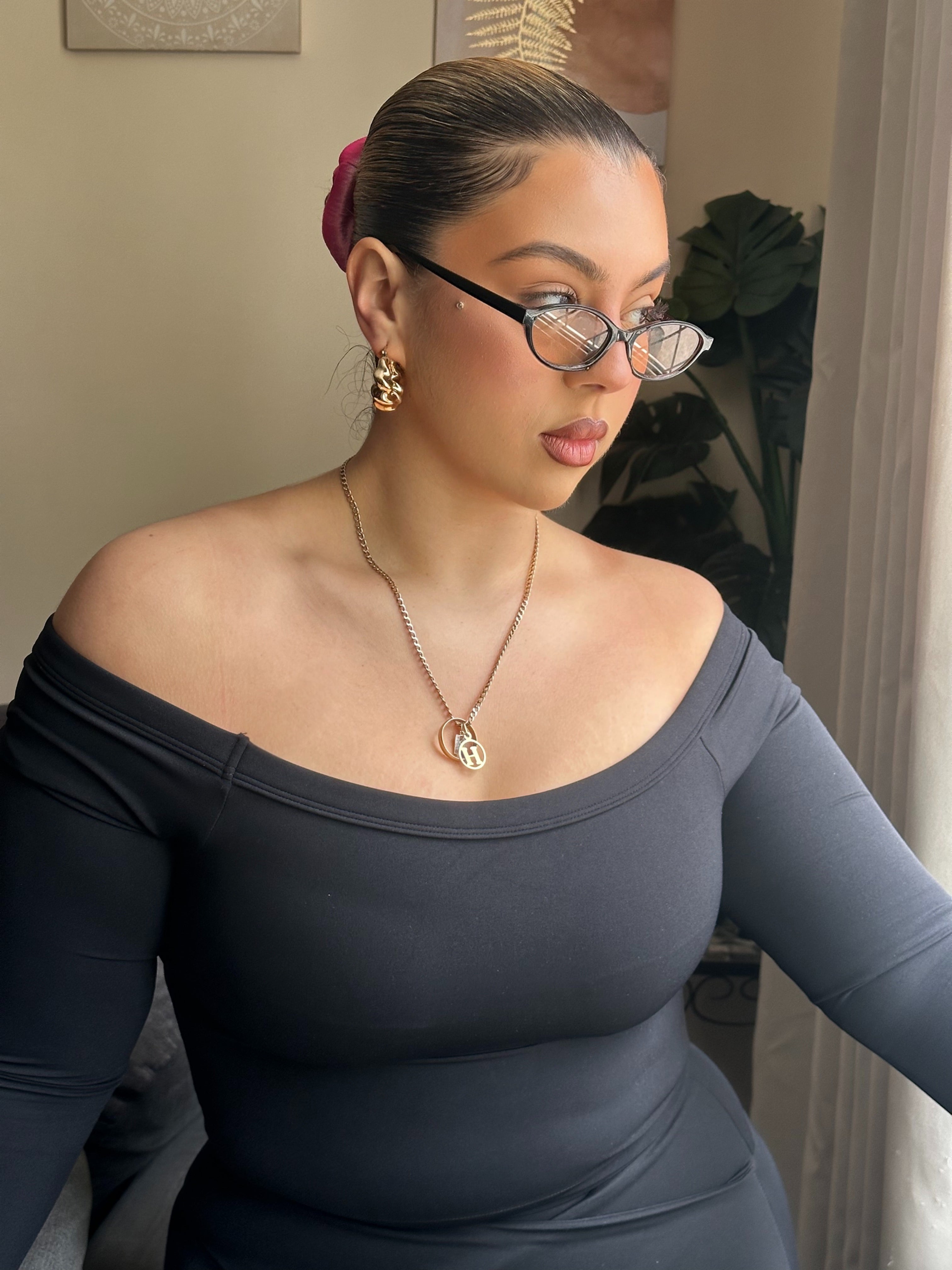 Off-Shoulder Set
